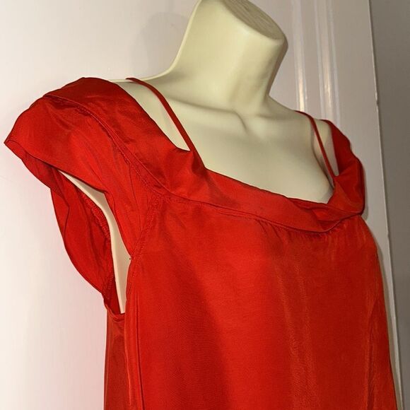 Paper Crown tomato red lyocell/cupro short sleeve off shoulder blouse - Picture 5 of 8